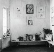 Выставка работ В.В. Стерлигова в мастерской Т. Глебовой на ул. Широкой в Санкт-Петербурге. 1970